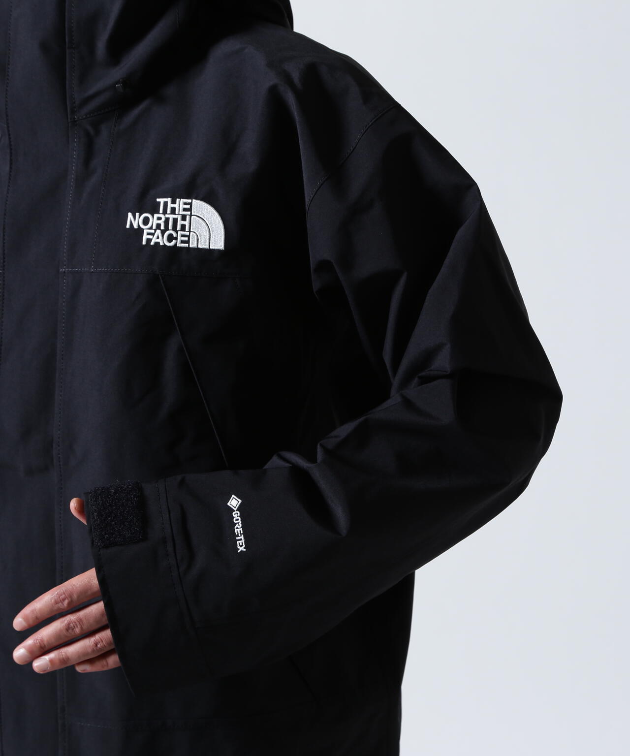 THE NORTH FACE (ザ・ノース・フェイス）Mountain Jacket