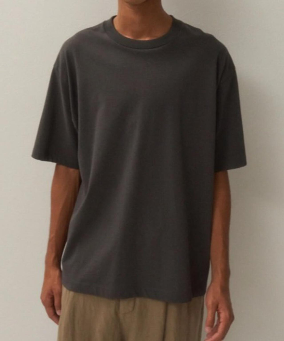 ATON (エイトン)FRESCA PLATE | LOOSE FIT T-SHIRT