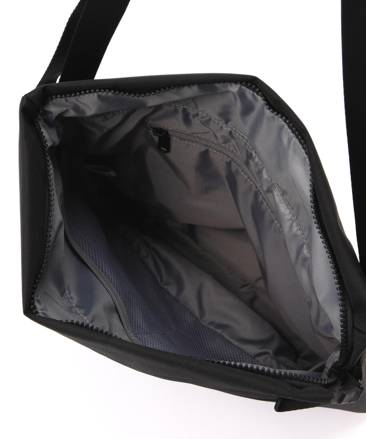 THE NORTH FACE / Pyrenees Shoulder L NM82508