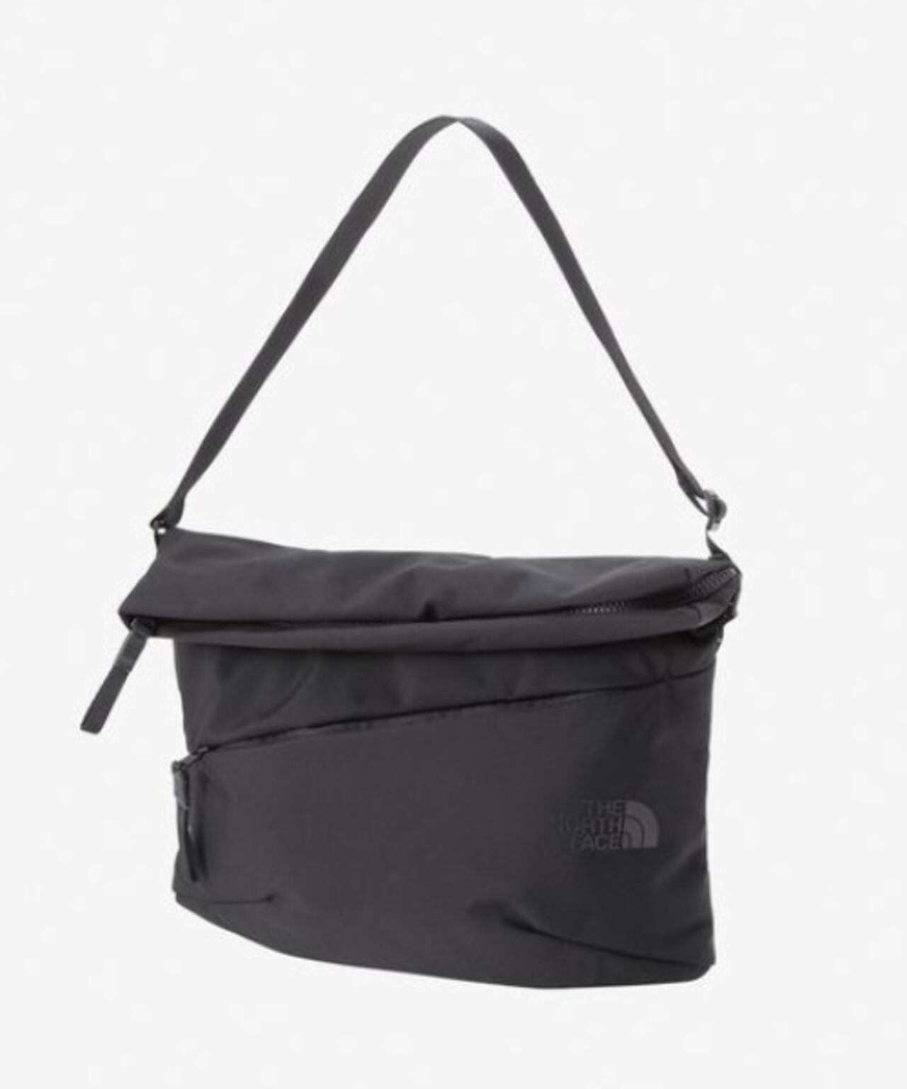 THE NORTH FACE / Pyrenees Shoulder L NM82508