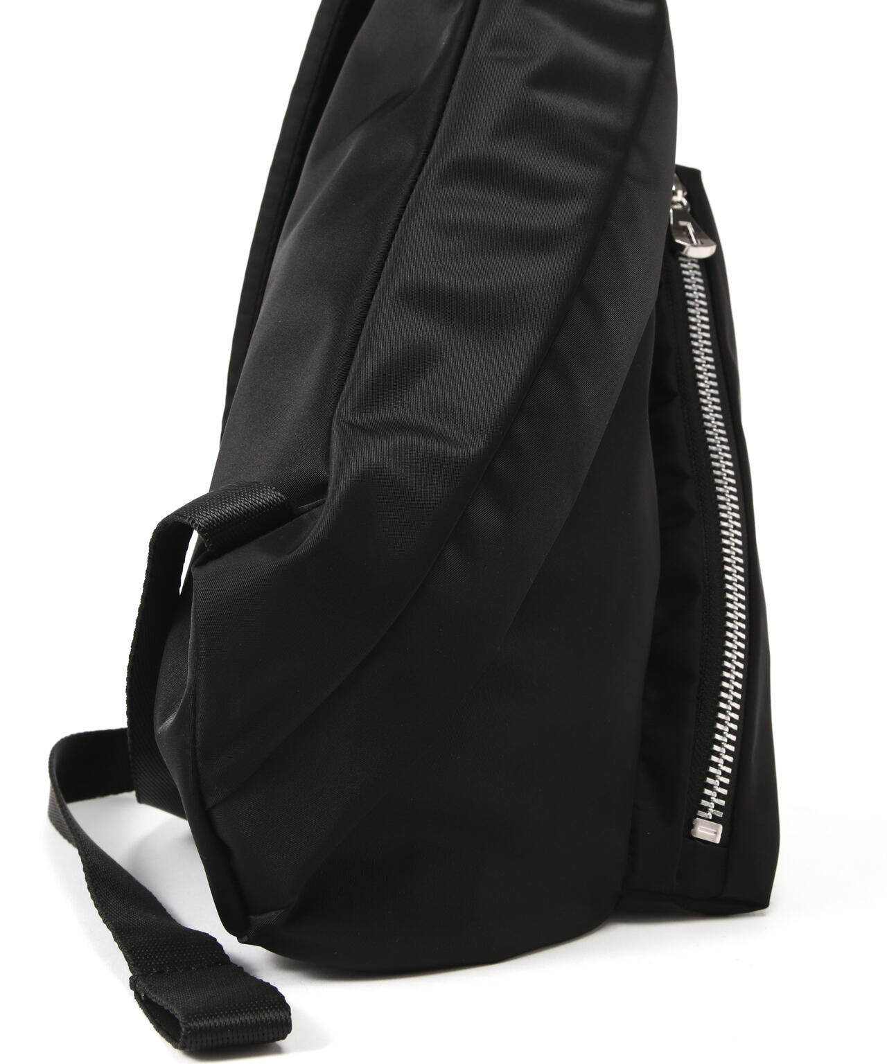 Children of the discordance x iTTi / SLING BAG
