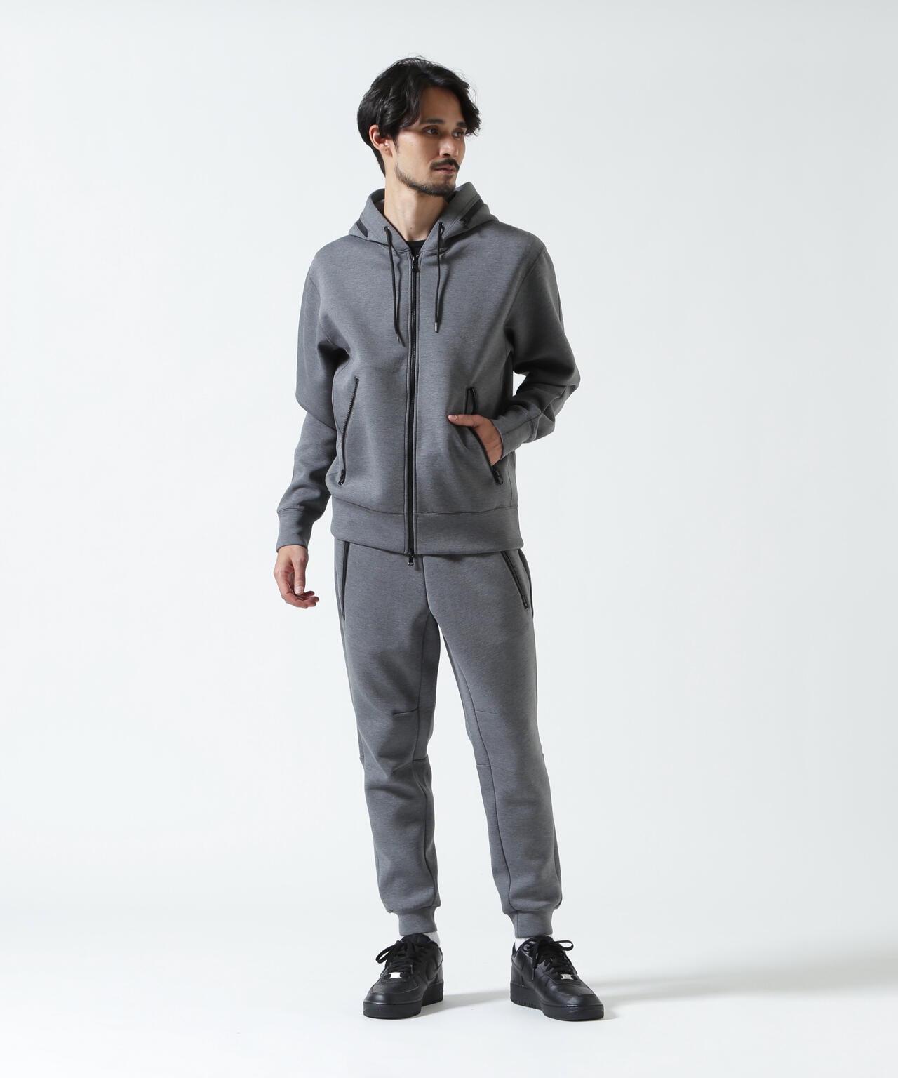 PIUORO(ピウオロ) CARDBOARD JOGGER PANTS