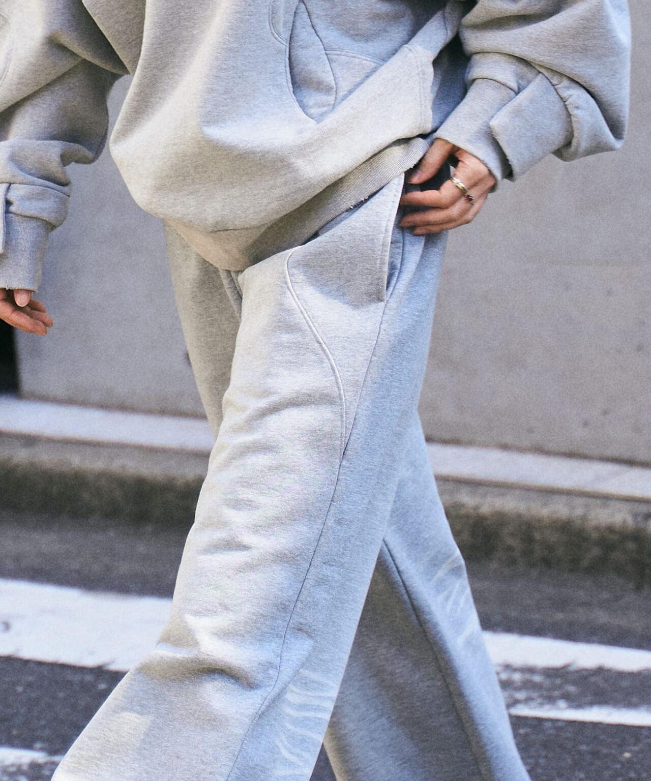 Knuth Marf（クヌースマーフ）wide-leg sweatpants(unisex)