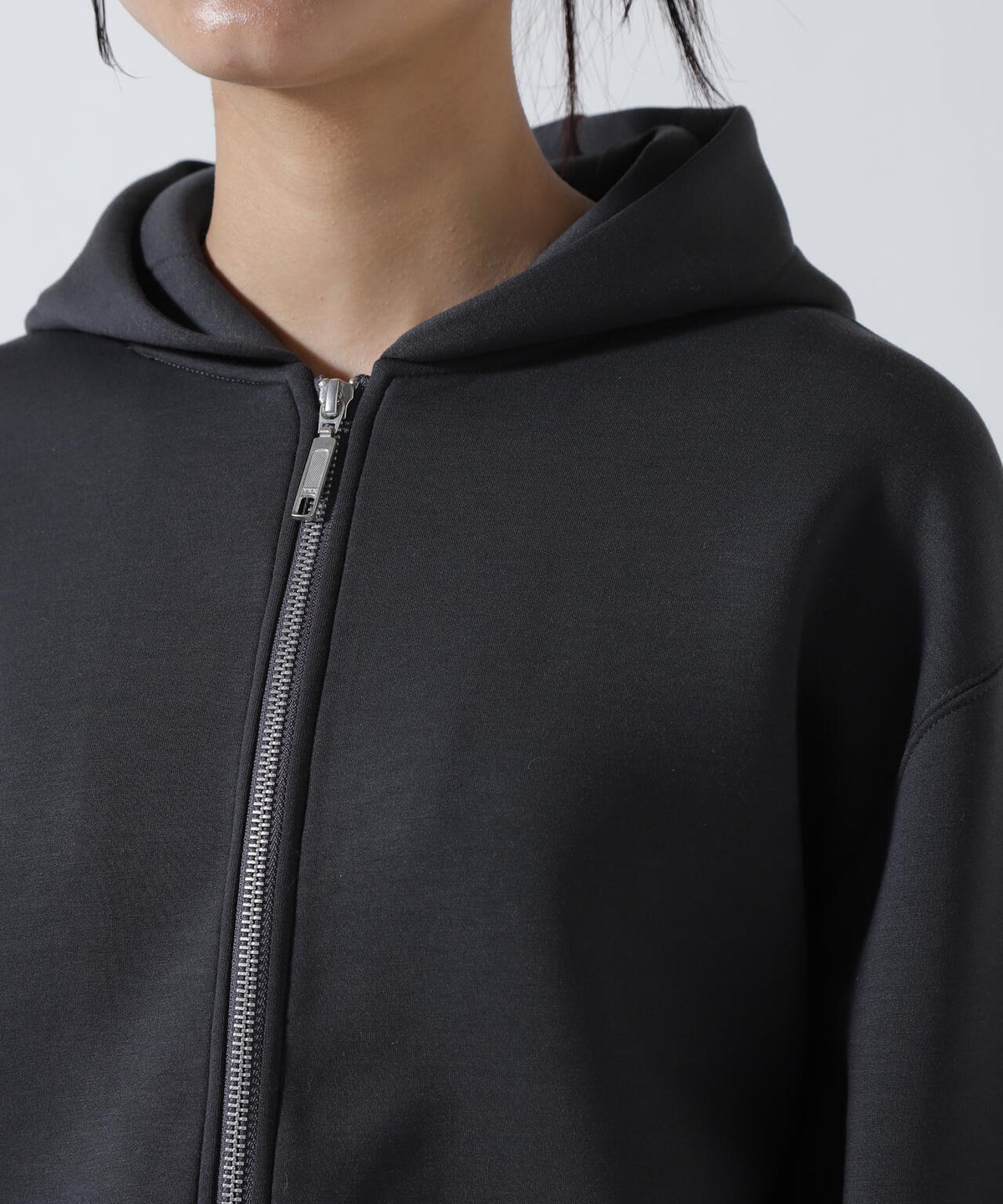 upper hights（アッパーハイツ）THE FLAG HOODIE