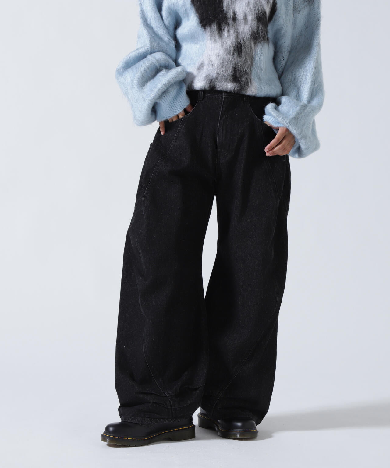Knuth Marf（クヌースマーフ）tuck design denim pants
