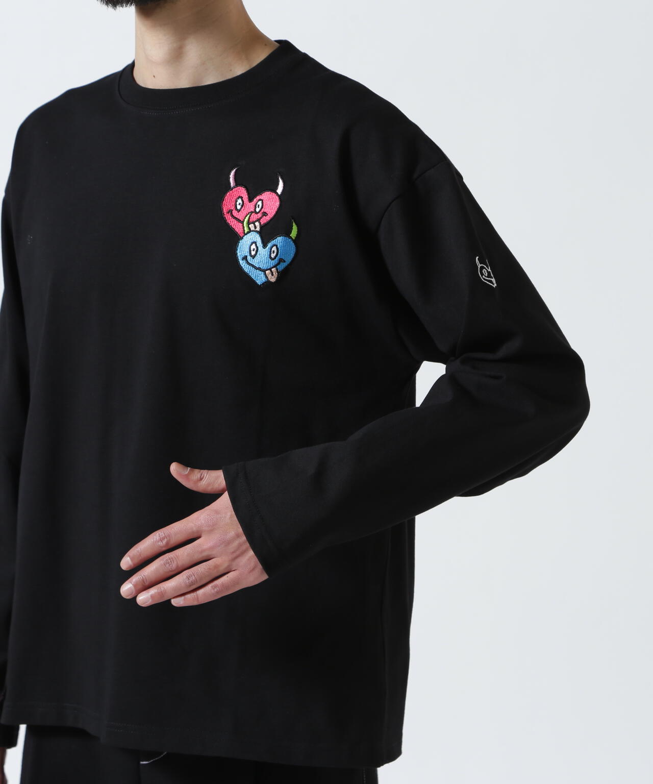 maxsix(マックスシックス）DOUBLE HERT L/S TEE