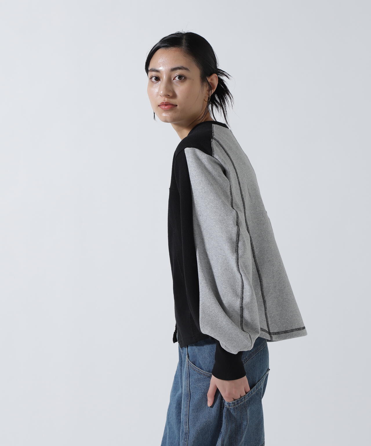 AULA AILA（アウラ アイラ）別注２WAYキーネックプルオーバー