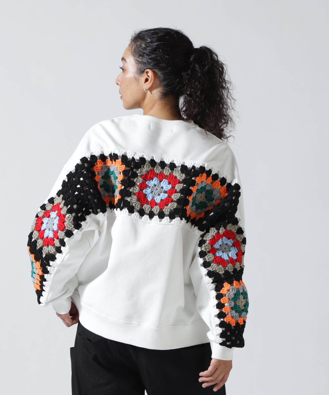 DISCOVERED(ディスカバード) 別注 CROCHET SLEEVE SWEAT WOMEN