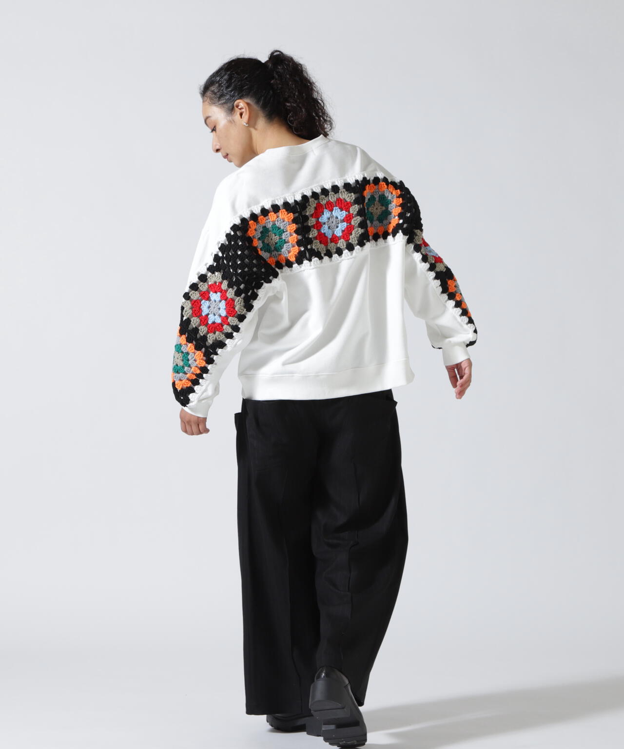 DISCOVERED(ディスカバード) 別注 CROCHET SLEEVE SWEAT WOMEN