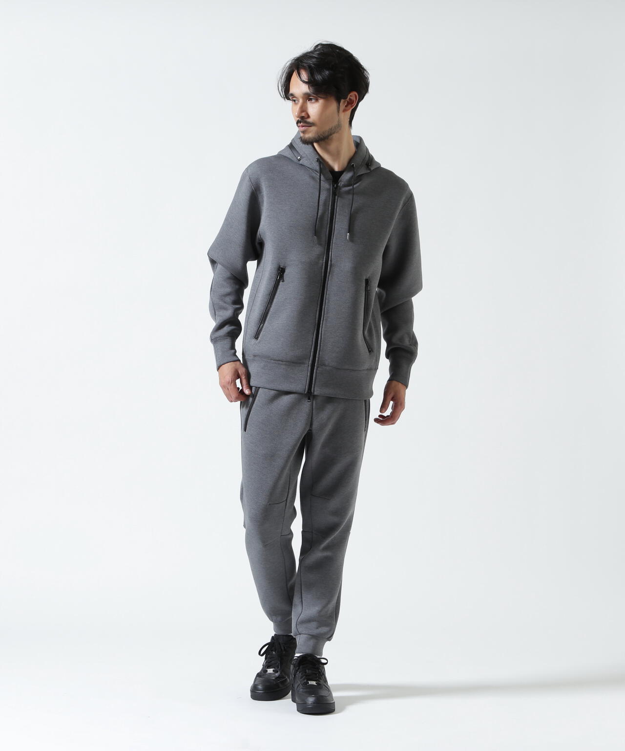 PIUORO(ピウオロ)CARDBOARD ZIP HOODIE