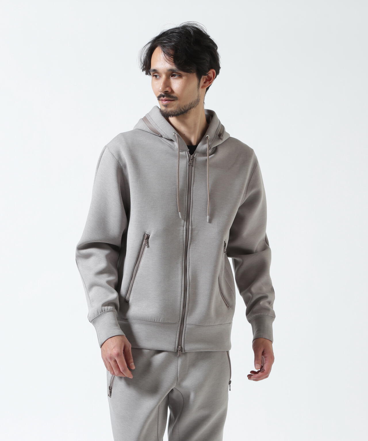 PIUORO(ピウオロ)CARDBOARD ZIP HOODIE