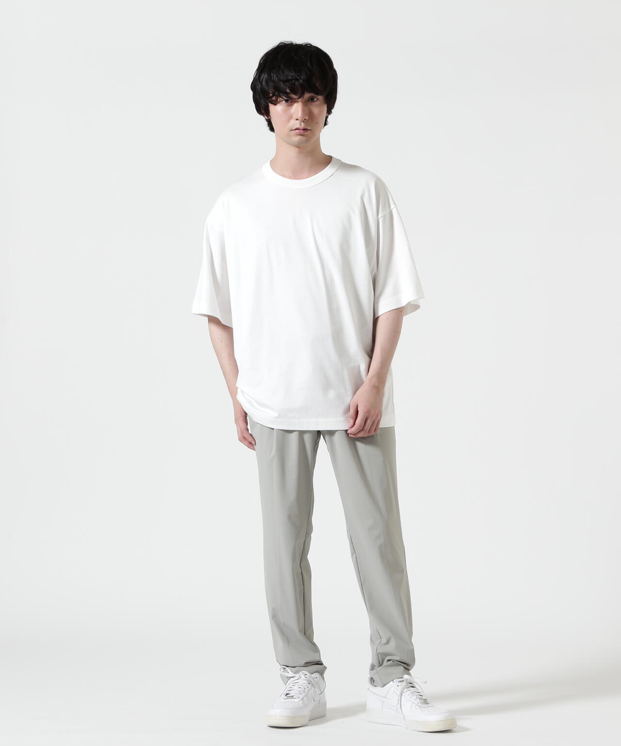 177cm B:81 W:72 H:88 着用サイズ：5