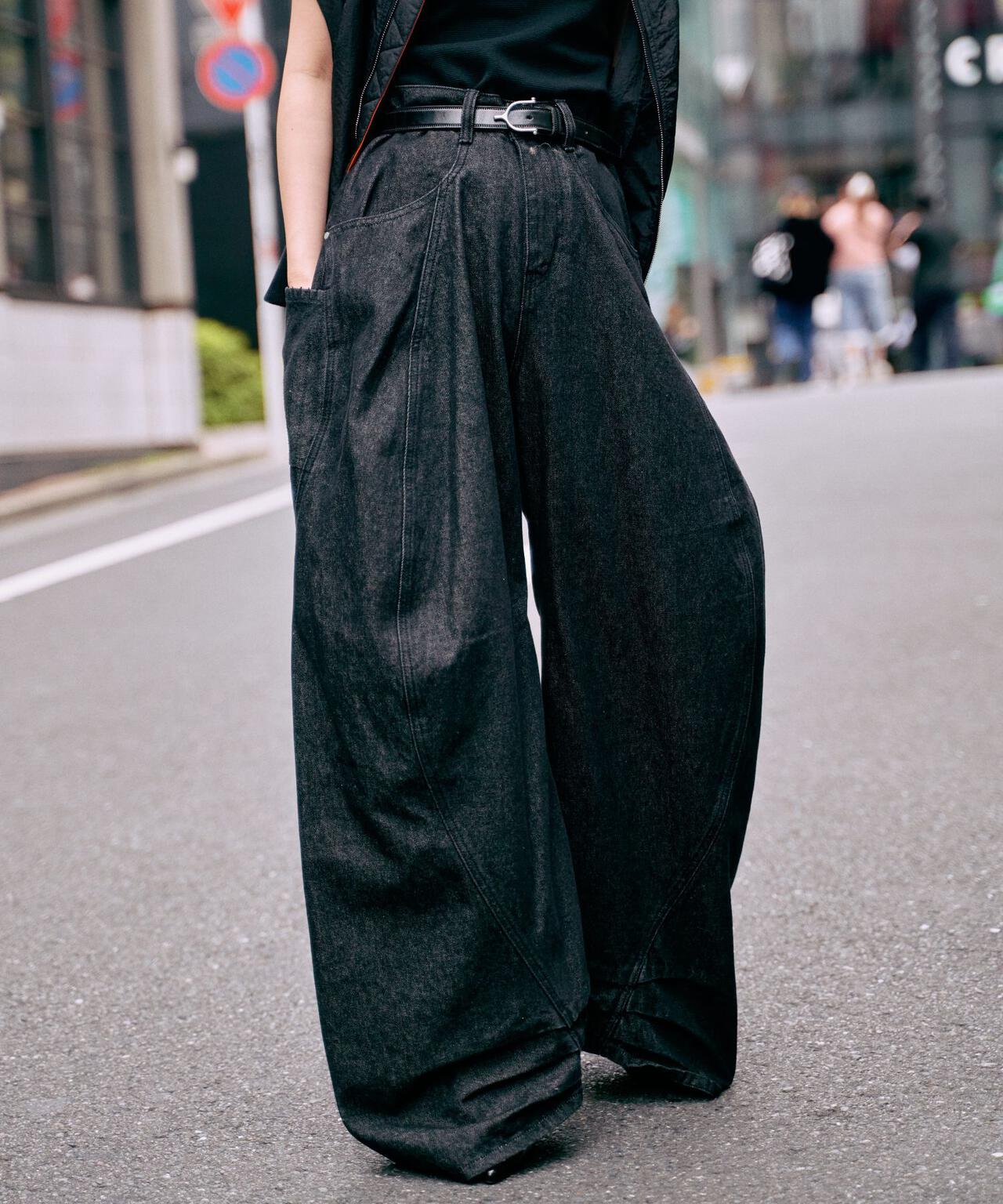 Knuth Marf（クヌースマーフ）tuck design denim pants