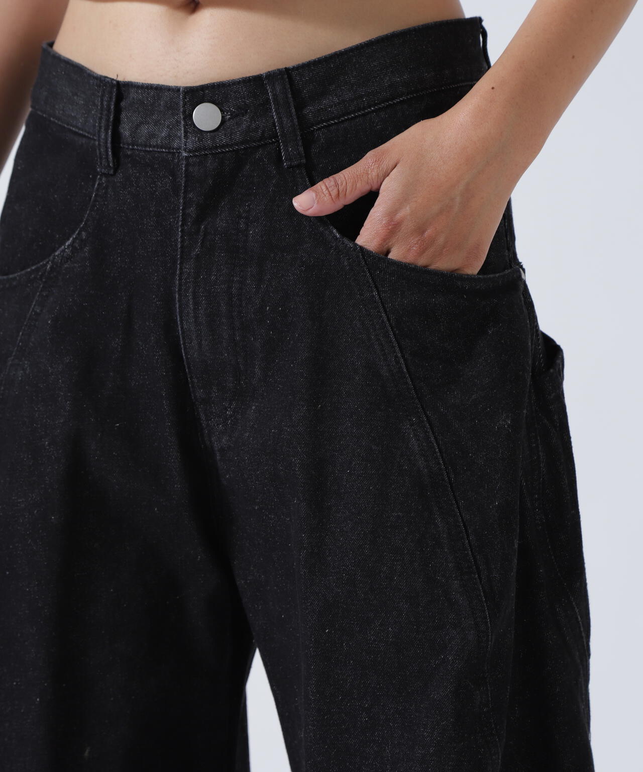 Knuth Marf（クヌースマーフ）tuck design denim pants