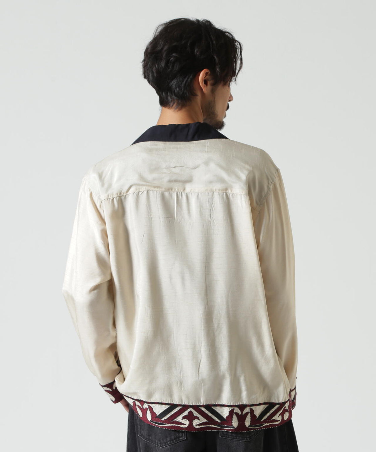 LEIN（リーン）オーナメント刺繍スラブレーヨンシャツ