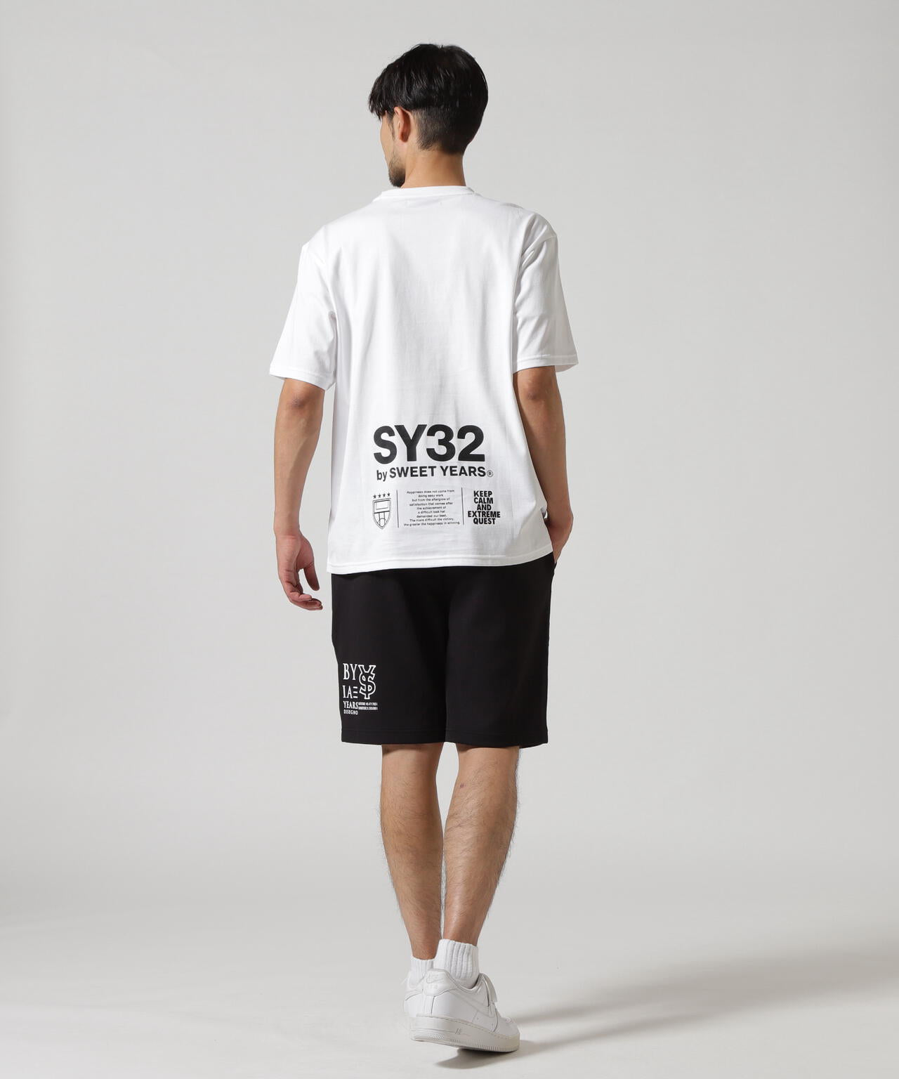 SY32 by SWEET YEARS/エスワイサーティトゥ バイ スィートイヤーズ/MULTI LOGO GRAPHIC TEE