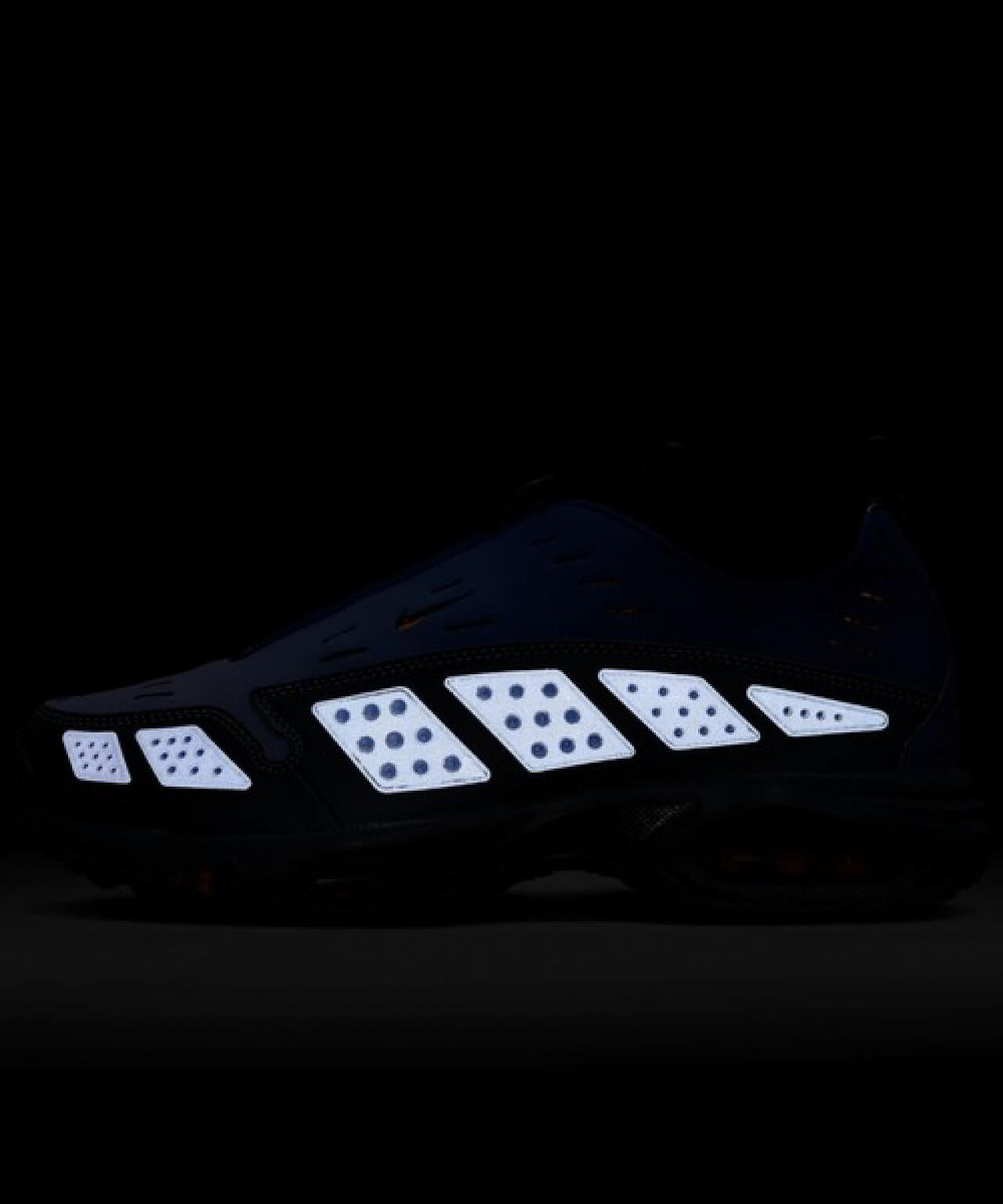 NIKE/ナイキ エア マックス SNDR SE