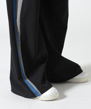 Height 178  Chest 92  Waist 76  hips 95  Shoes 27.0 着用サイズ：L