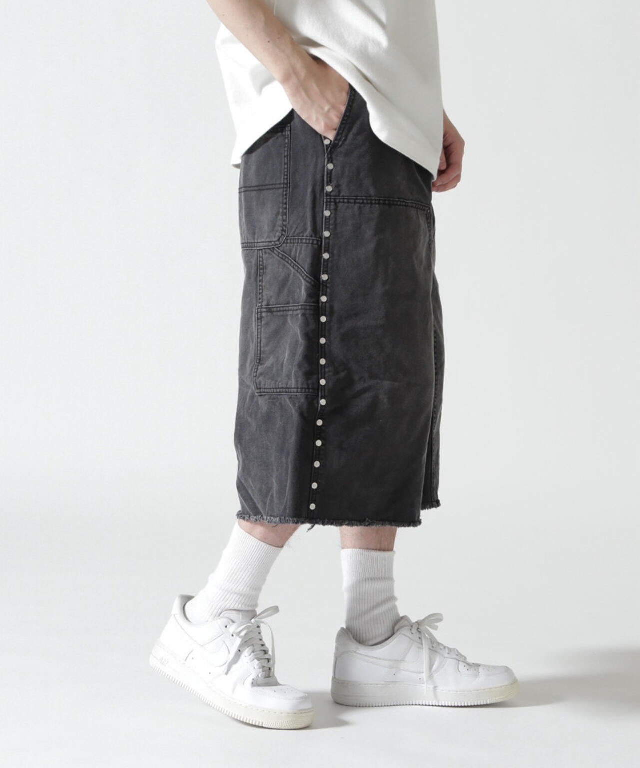 FR(13)NDS/フレンズ/Duck Studs Shorts