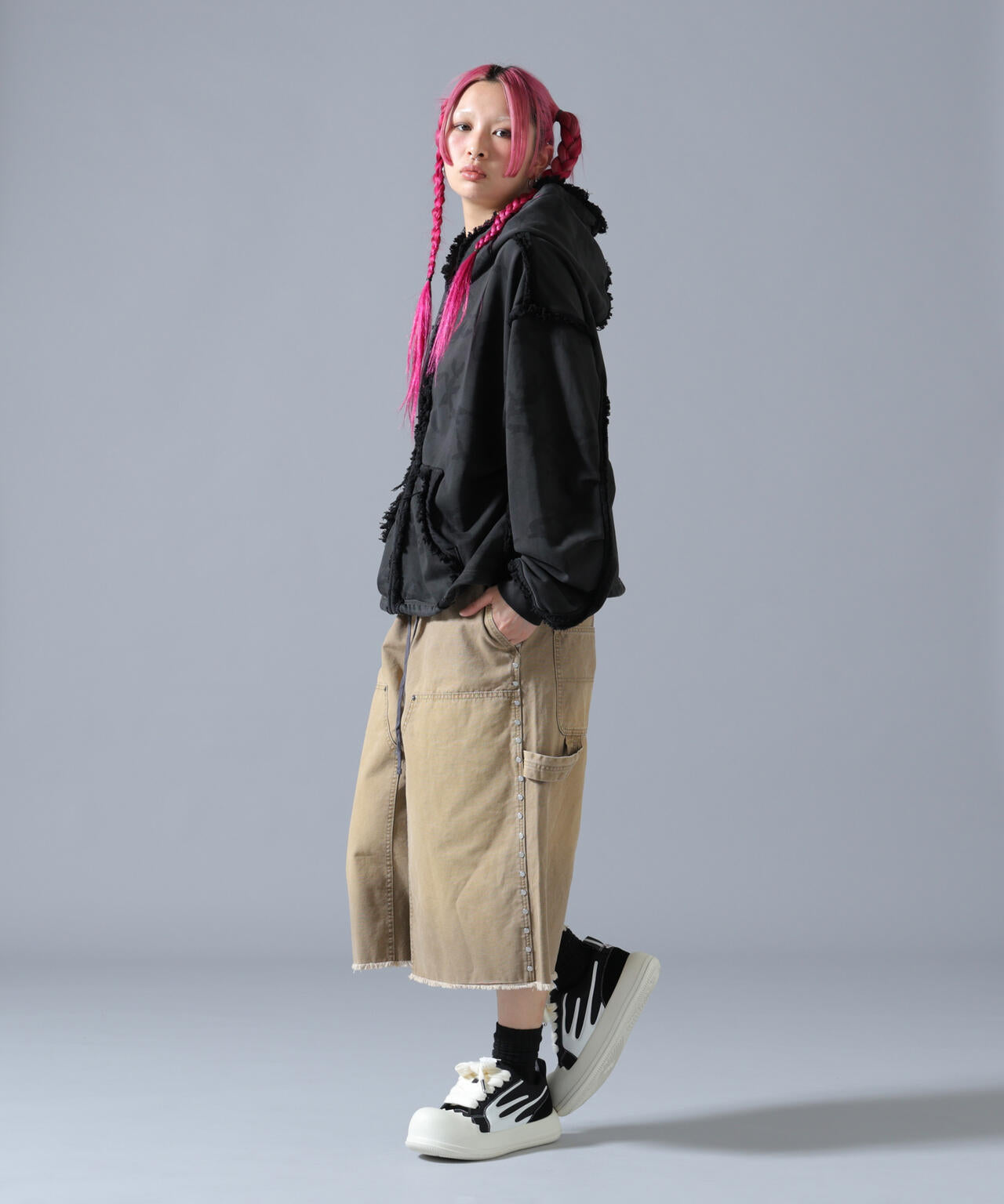 FR(13)NDS/フレンズ/Duck Studs Shorts