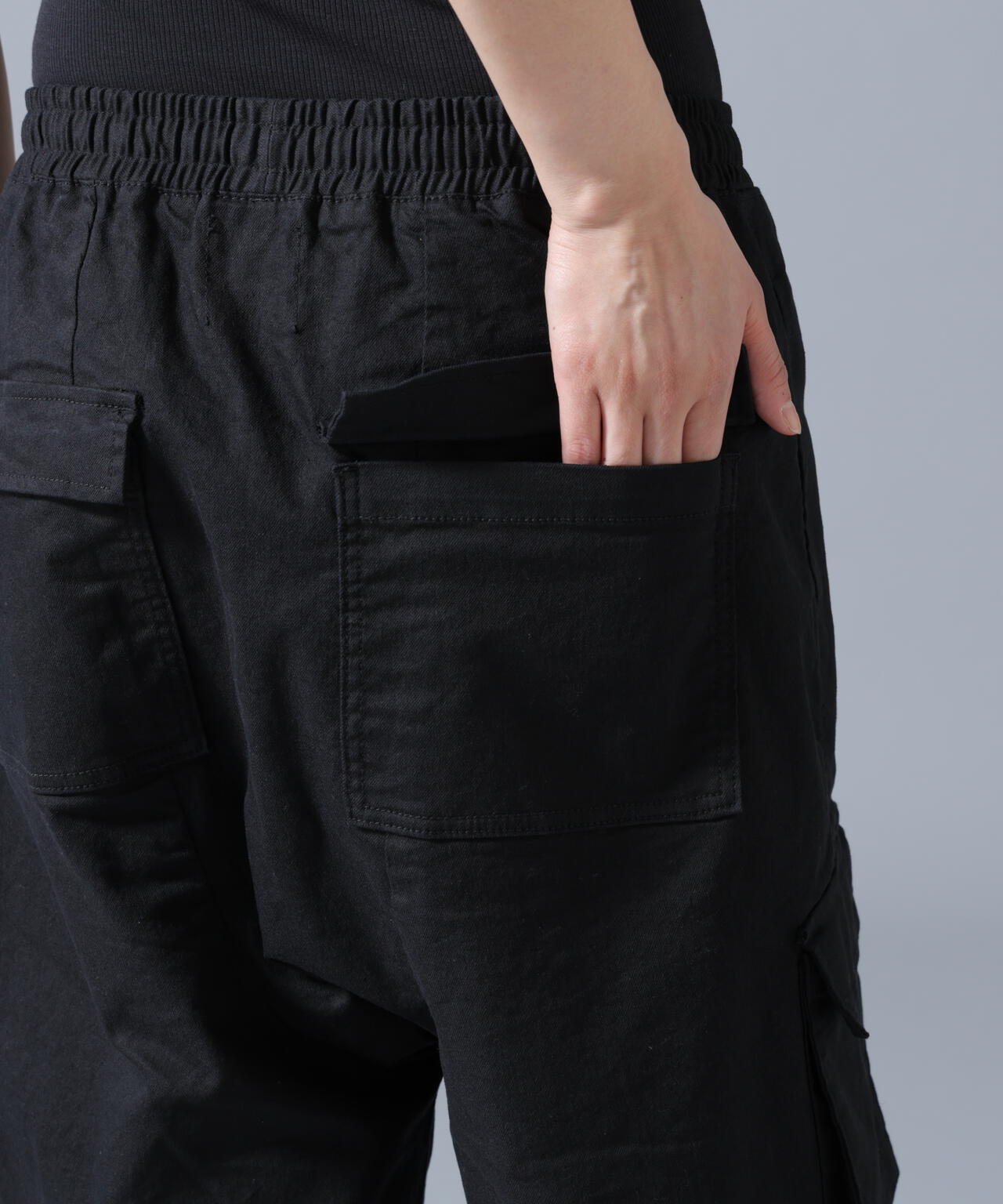 FR(13)NDS/フレンズ/Black shorts