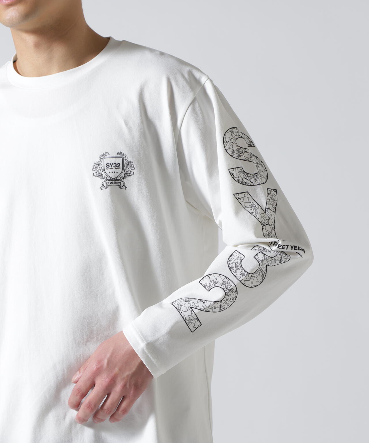 SY32 by SWEET YEARS/エスワイサーティトゥ バイ スィートイヤーズ/NEO SHIELD LOGO L/S TEE
