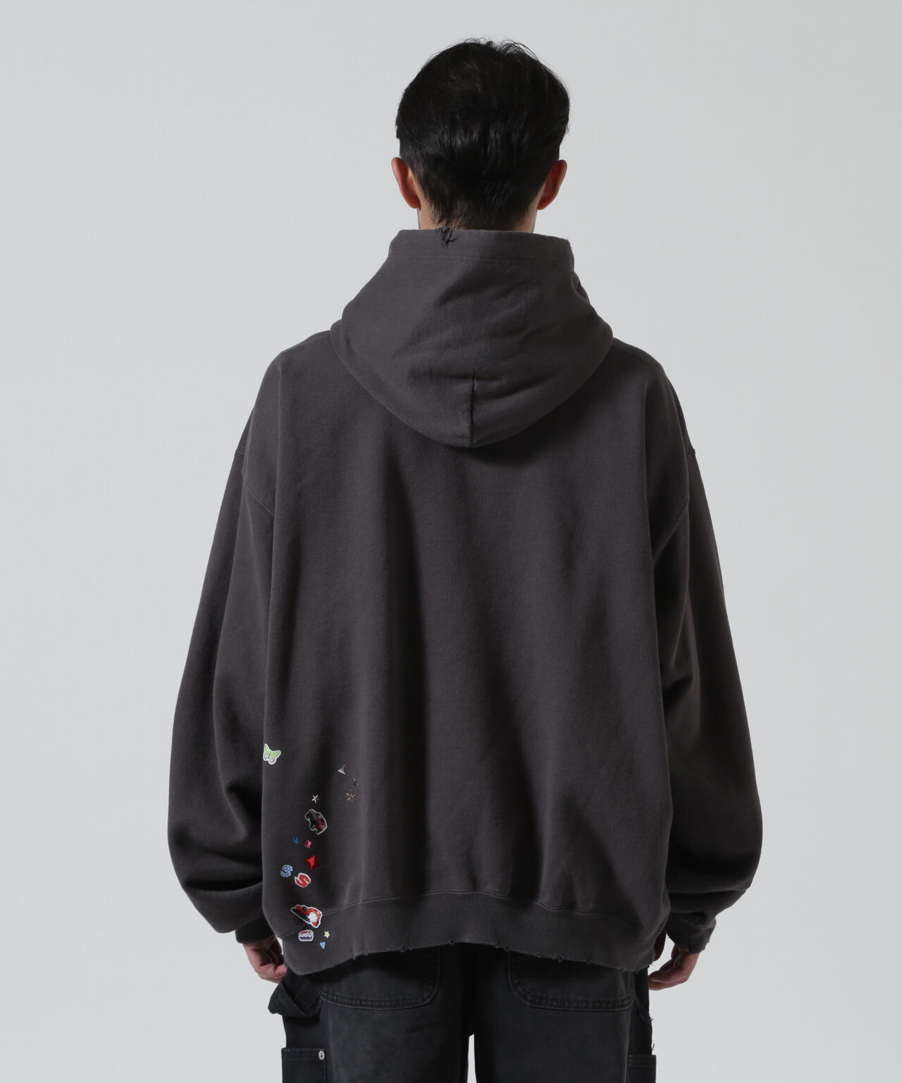 Height 178  Chest 92  Waist 76  hips 95  Shoes 27.0 着用サイズ：50