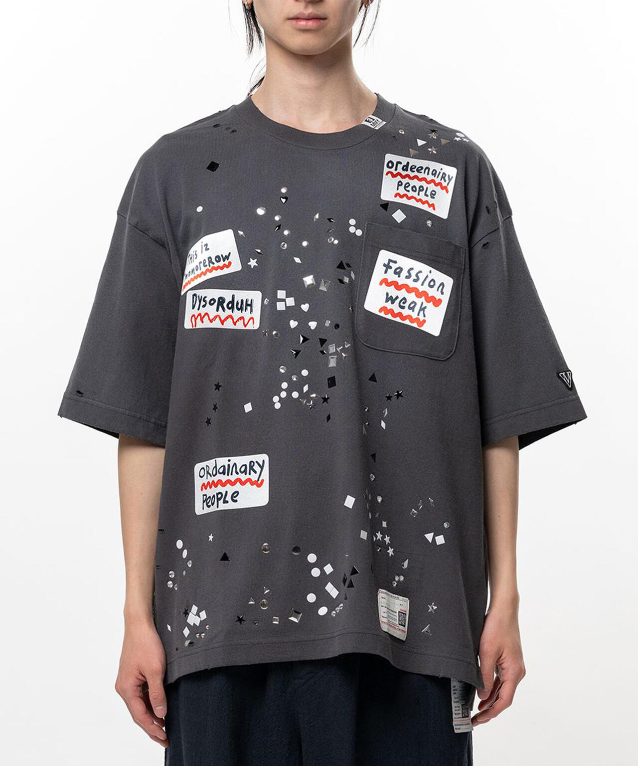 Maison MIHARAYASUHIRO/メゾン ミハラヤスヒロ/EMBELLISHED STICKER TEE