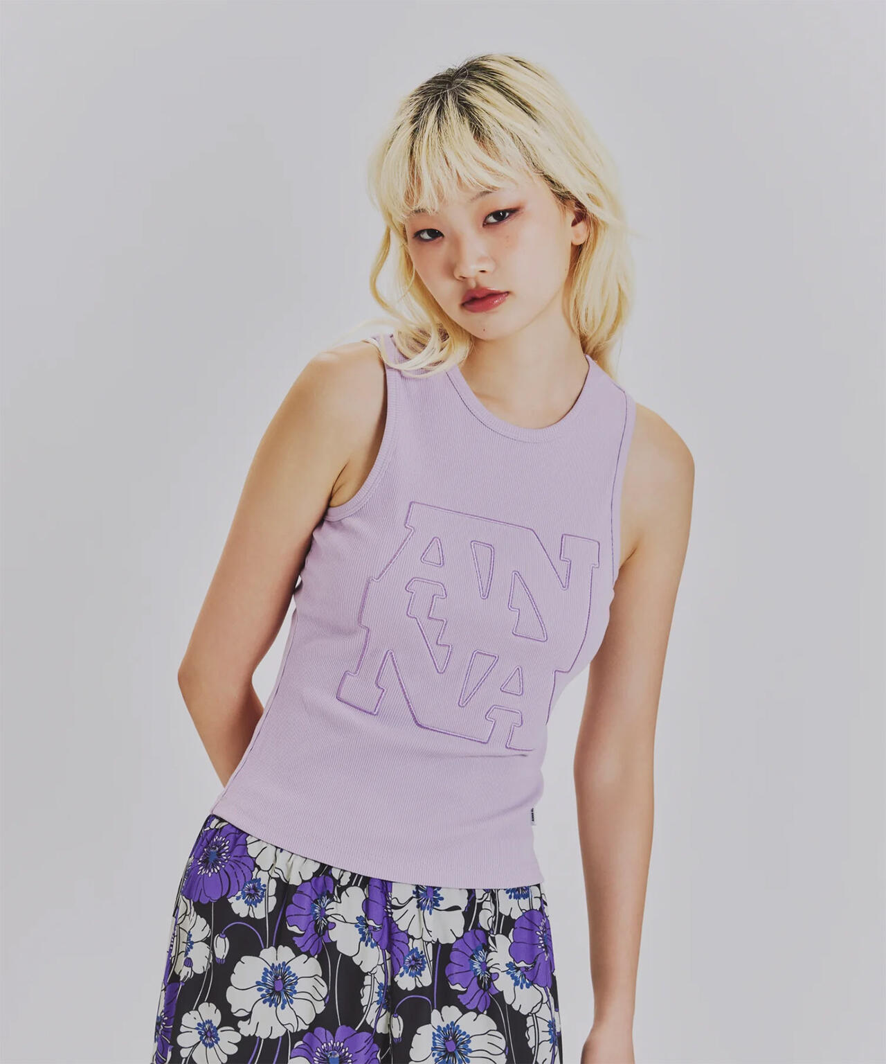 ANNA SUI NYC/アナ スイ エヌワイシー/トリミングロゴタンクトップ