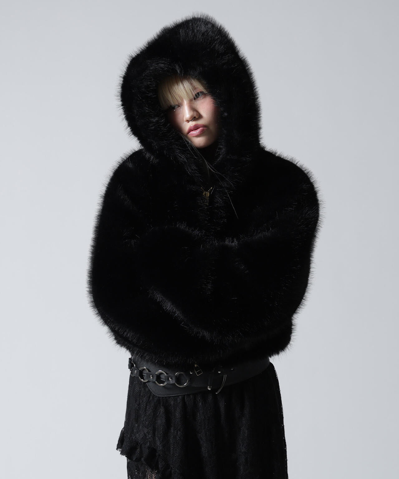 FR(13)NDS/フレンズ/ECO FUR HOOD BLOUSON