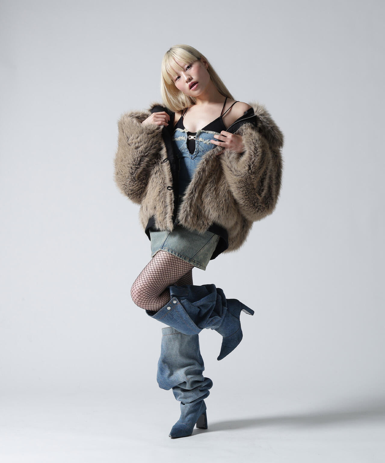 FR(13)NDS/フレンズ/REVERSIBLE FUR NYLON BLOUSON
