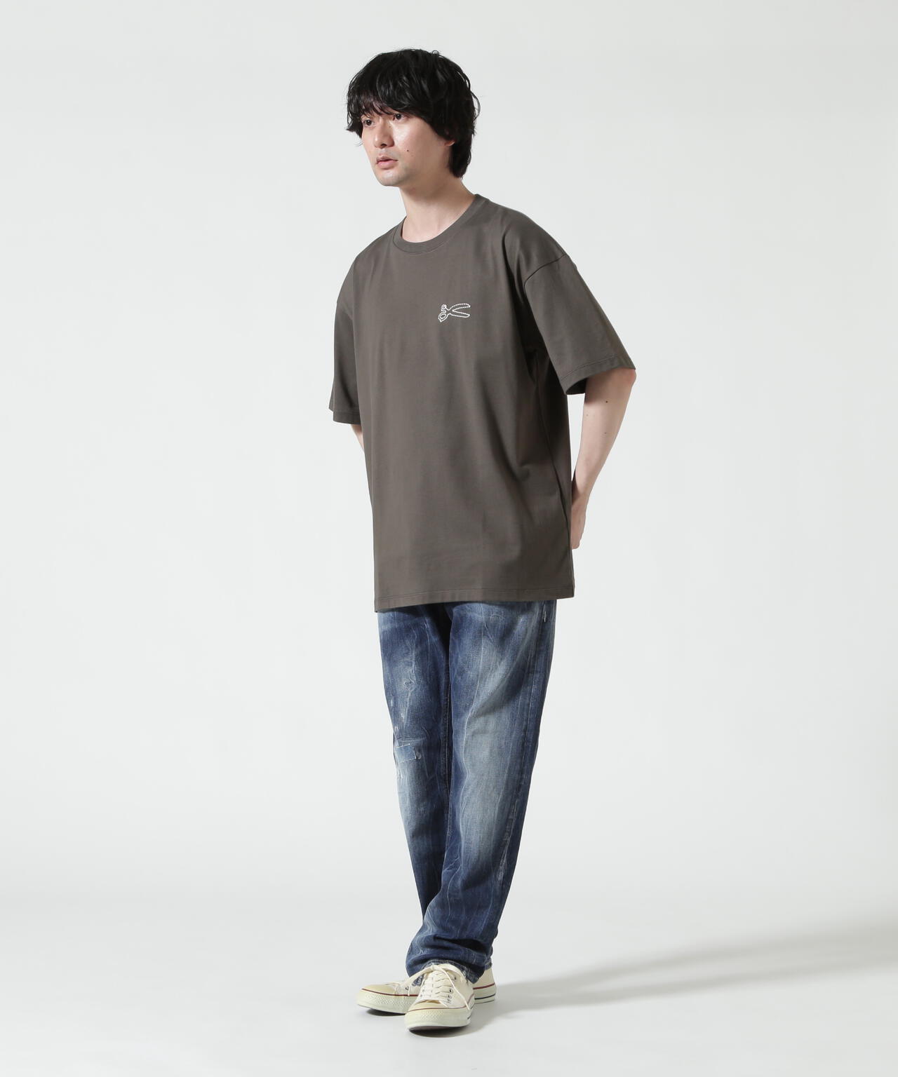 177cm B:81 W:72 H:88 着用サイズ：L