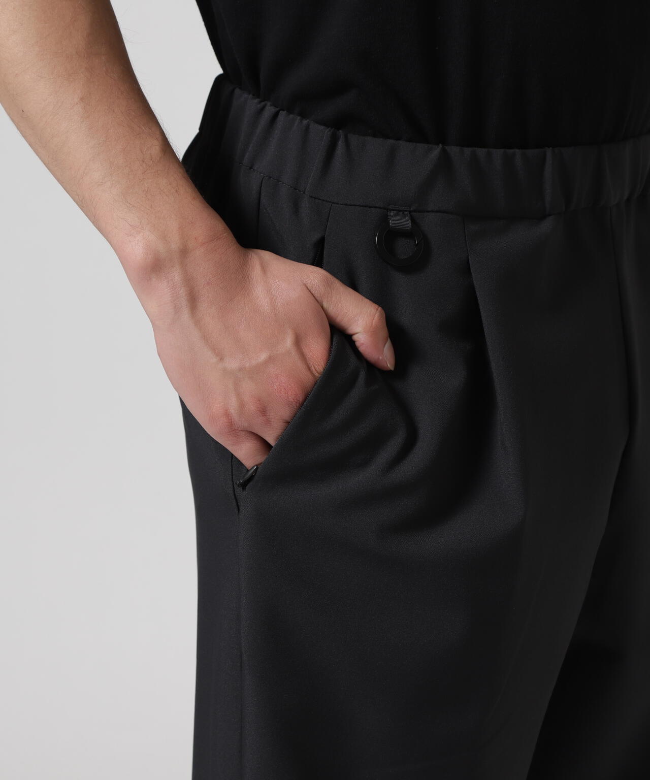 DESCENTE ALLTERRAIN/デサントオルテライン/TECH REGULAR PANTS/テックレギュラーパンツ