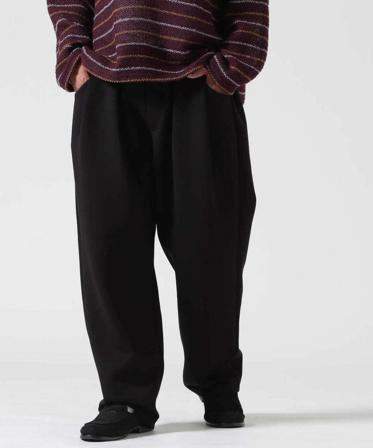 Toironier/トワロニエ/2Tuck Side Tuck Sweat Pt