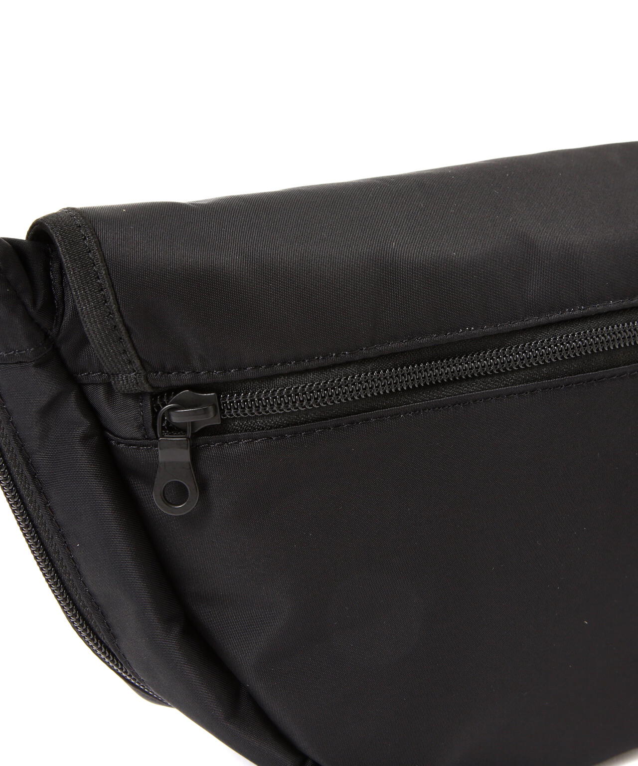 FADEN/ファーデン/Destoryed U half moon bag「004_Janis」