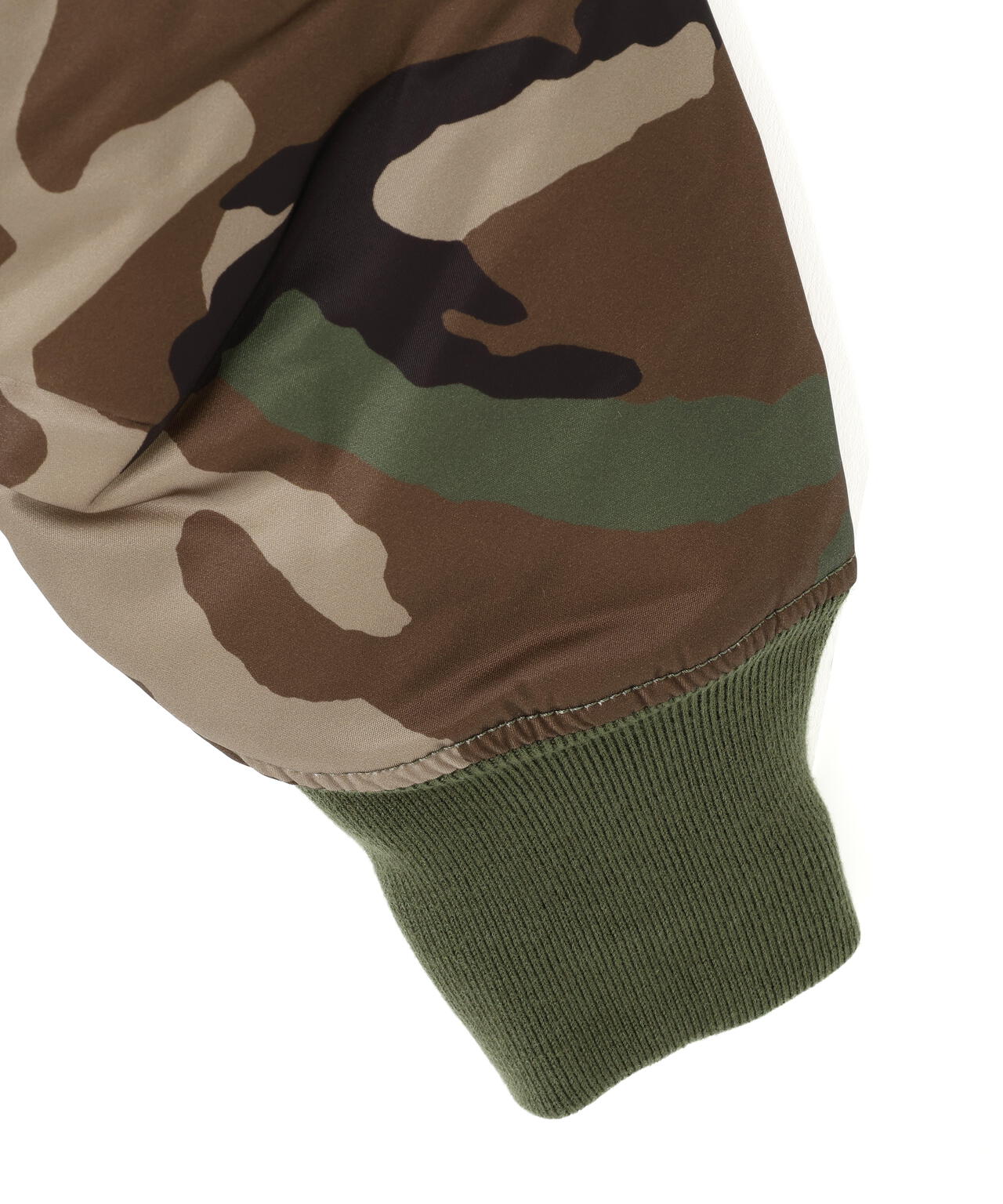 MA‐1 BASE FLIGHT JACKET CAMO