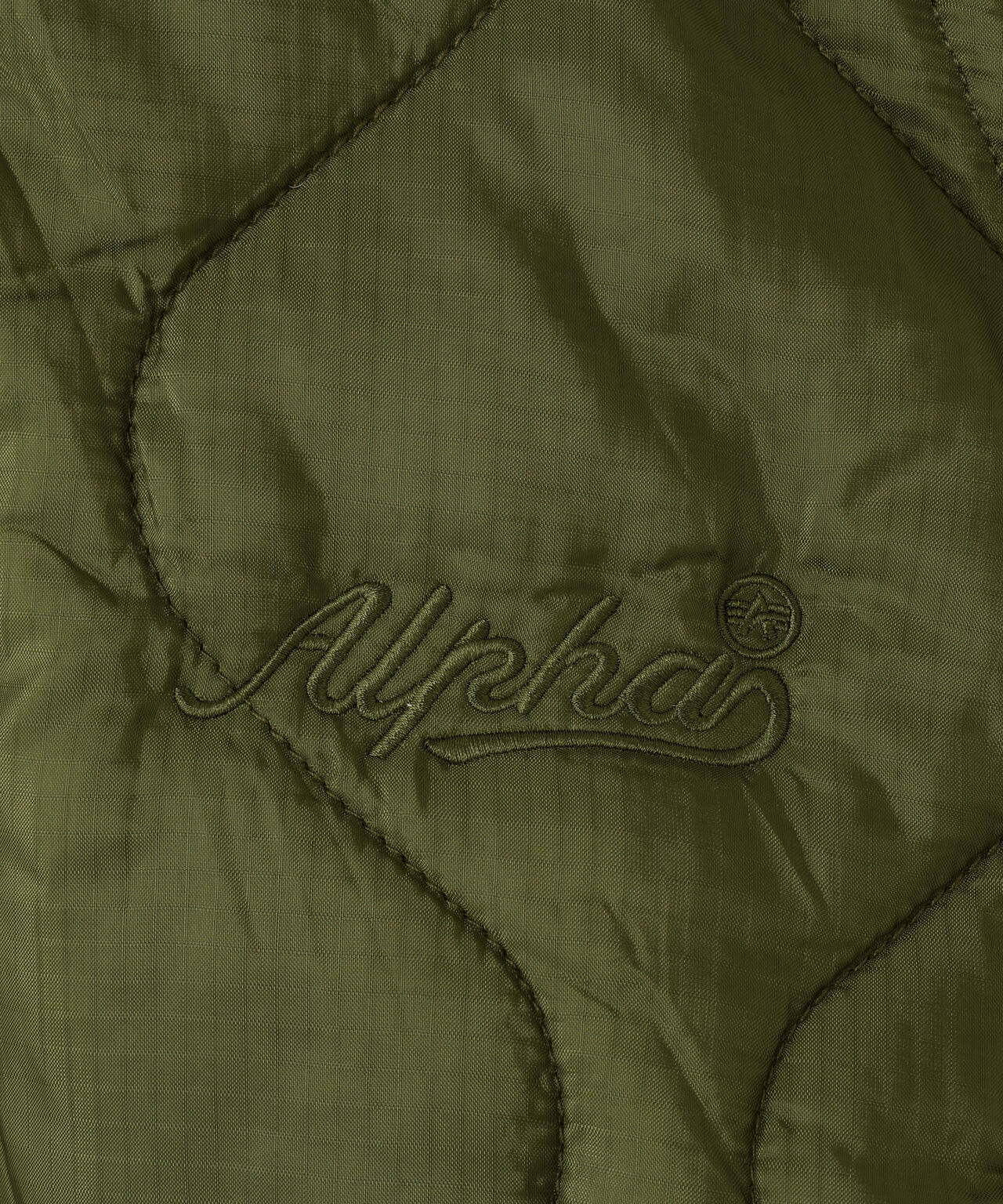 RELAXED QUILTED SHORT