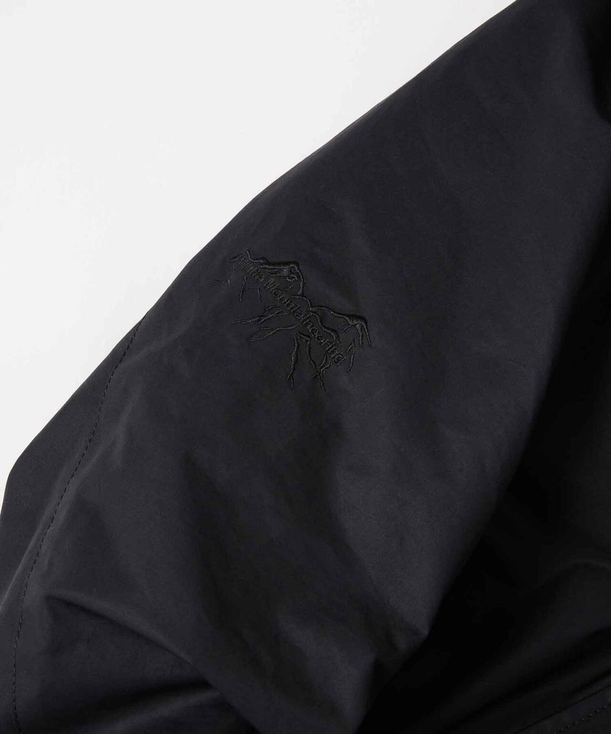 ×White Mountaineering ｜WINDSTOPPER HOODED COAT / ホワイトマウンテニアリングフーデットコート