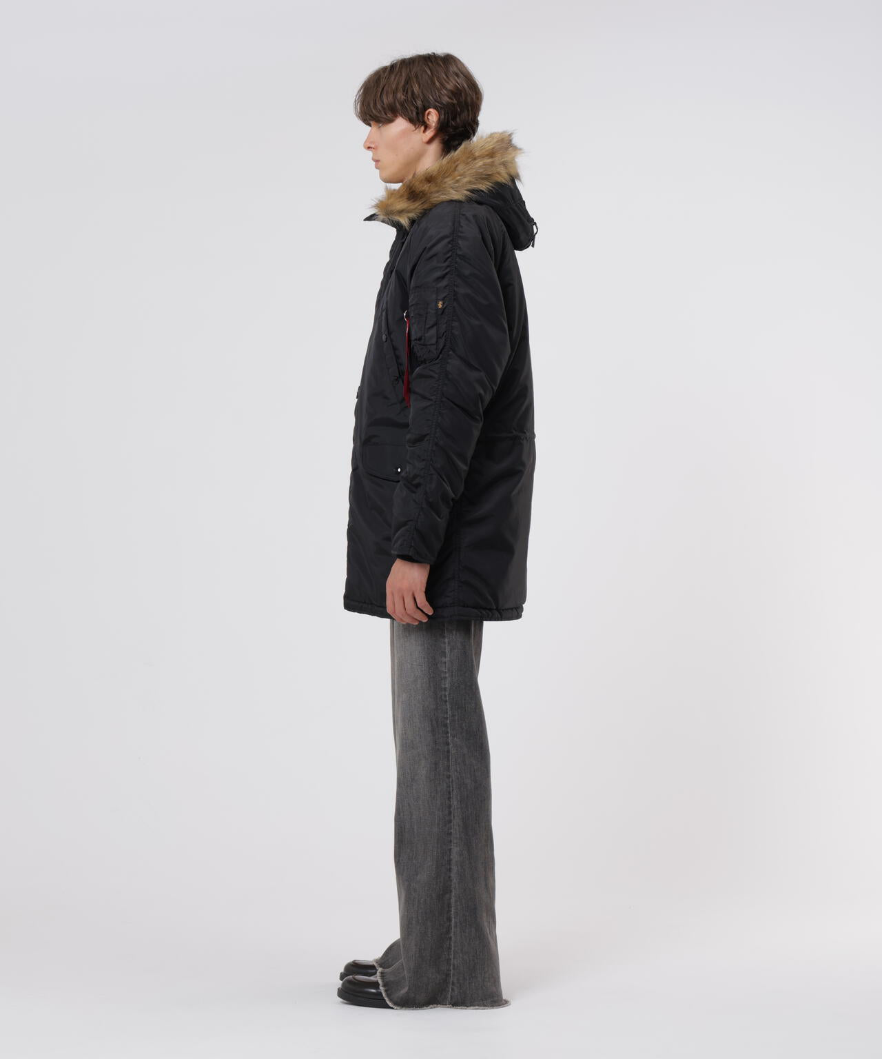 187cm C:80 W:70 H:91 着用サイズ：L